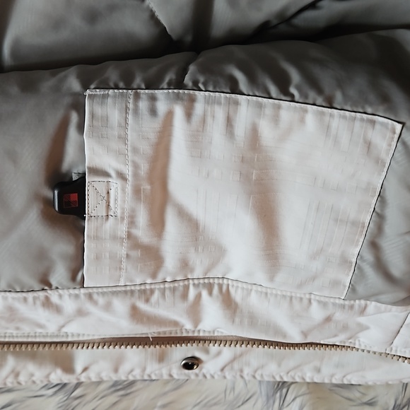 Woolrich water repellent bomber jacket. Thinsulate. - Picture 6 of 7